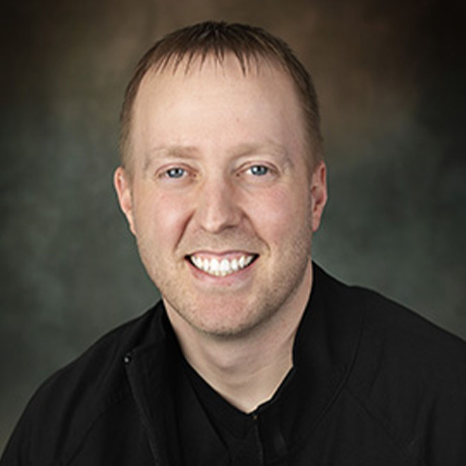 Doc Images_0003_Dr. Adam Kruger